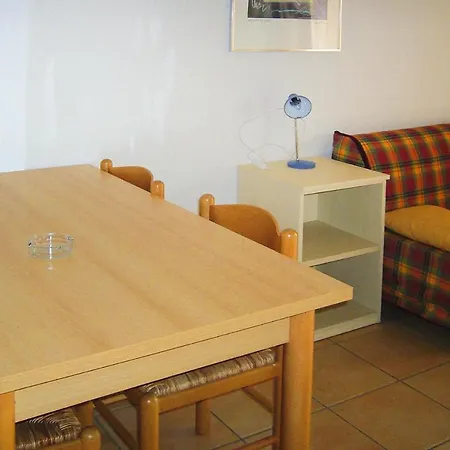 Apartment With Balcony Or Small Garden *